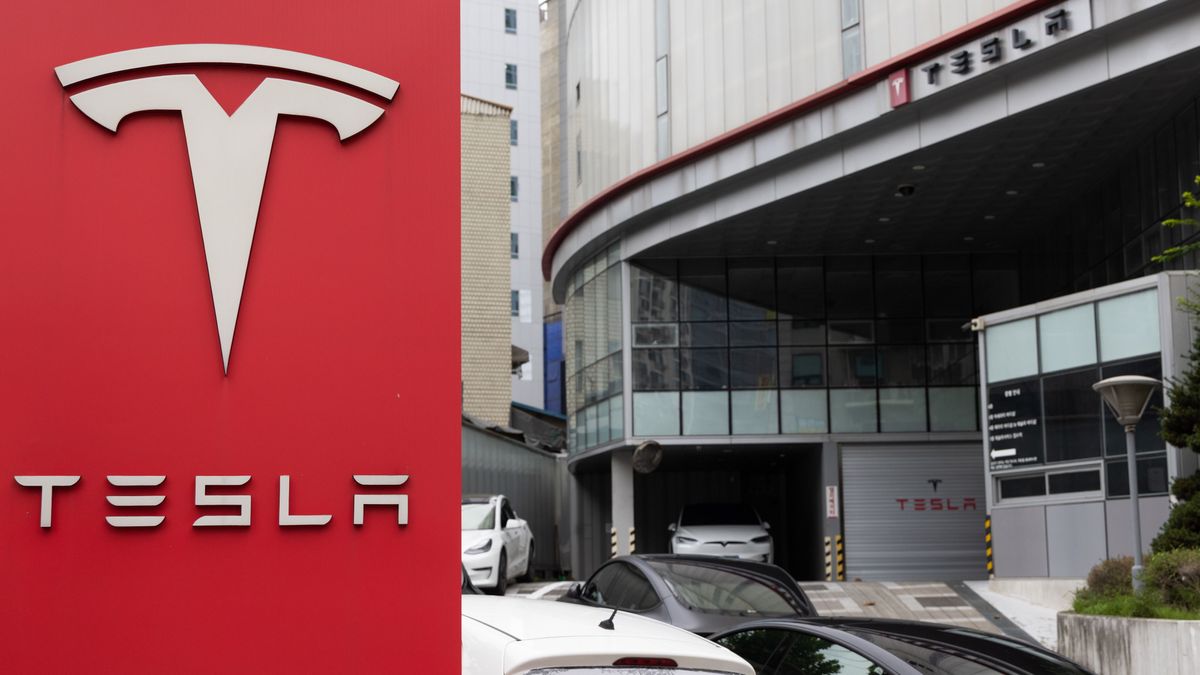 A Tesla hűséges hívei varázsütésre a kriptóhoz pártolnak át egy országban 