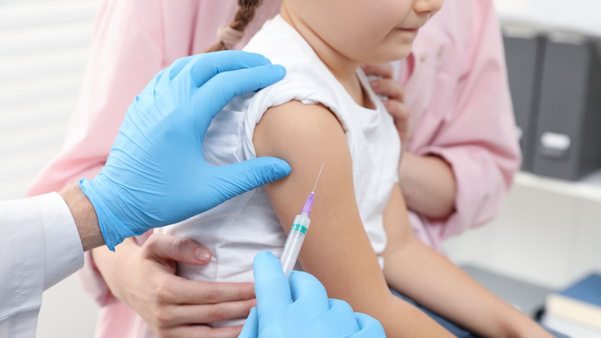 Florida eltörli a kötelező védőoltást a gyerekeknek, a kanyaró, mumpsz, bárányhimlő, gyermekbénulás, hepatitis jöhet