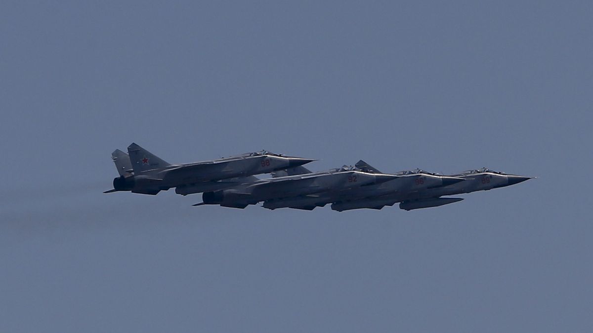 Újabb ijedelem, orosz harci gépek repültek a NATO-tagállam légterébe ahol a magyar Gripenek szolgálnak 