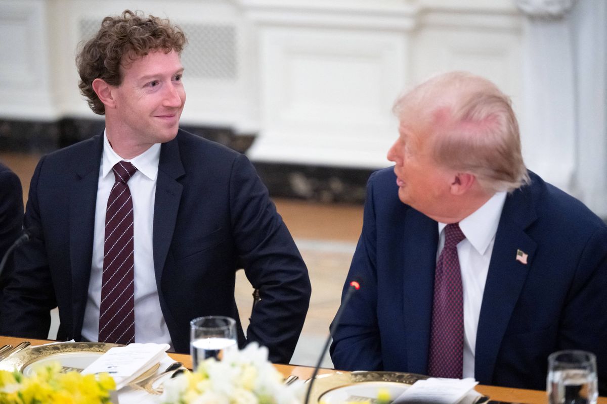 Mark Zuckerberg dedikált MI-kapacitást építtet a Metának President Trump hosts a dinner in the State Dining Room for tech and business leaders Mata Mark Zuckerberg