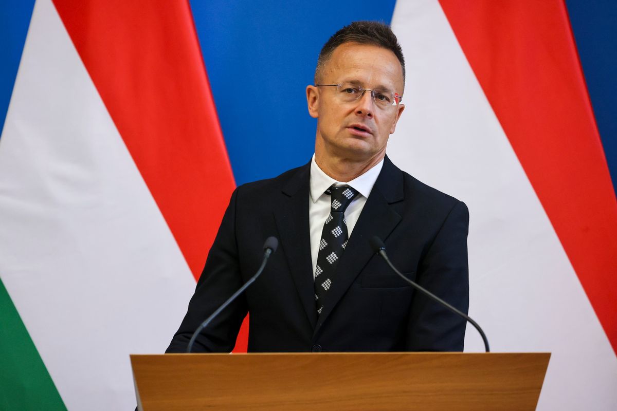 SZIJJÁRTÓ Péter; DODIK, Milorad