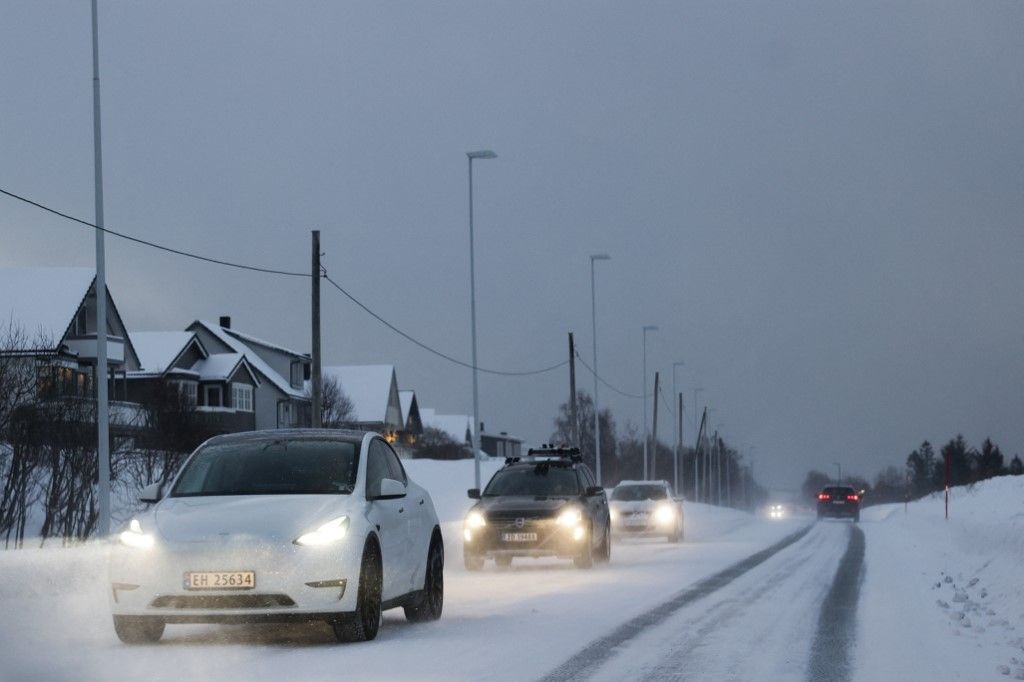 Tesla In Norway Megvan az első ország a világon, ahol már csak elektromos autót vesznek az emberek – véget ért a benzin és a dízel korszaka