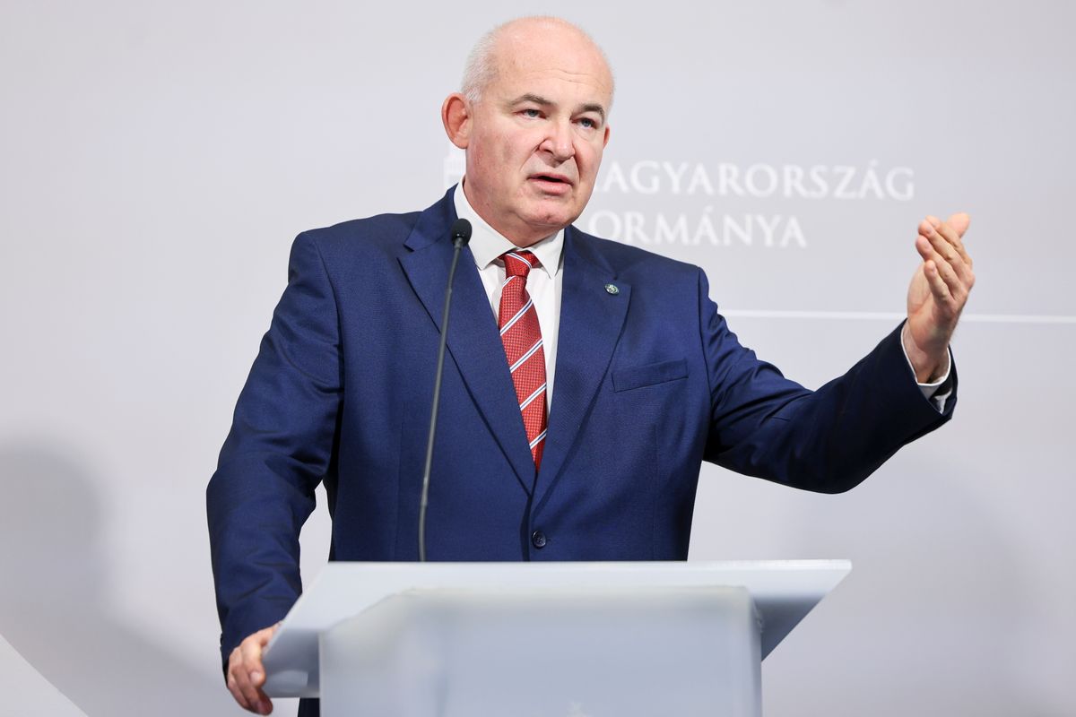 SZALAY-BOBROVNICZKY Vince