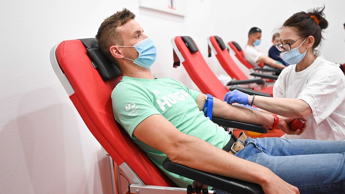 A Digitális Állampolgárság Program egyszerűsíti, gyorsítja a véradást. Fotó: MTI Fotószerkesztőség