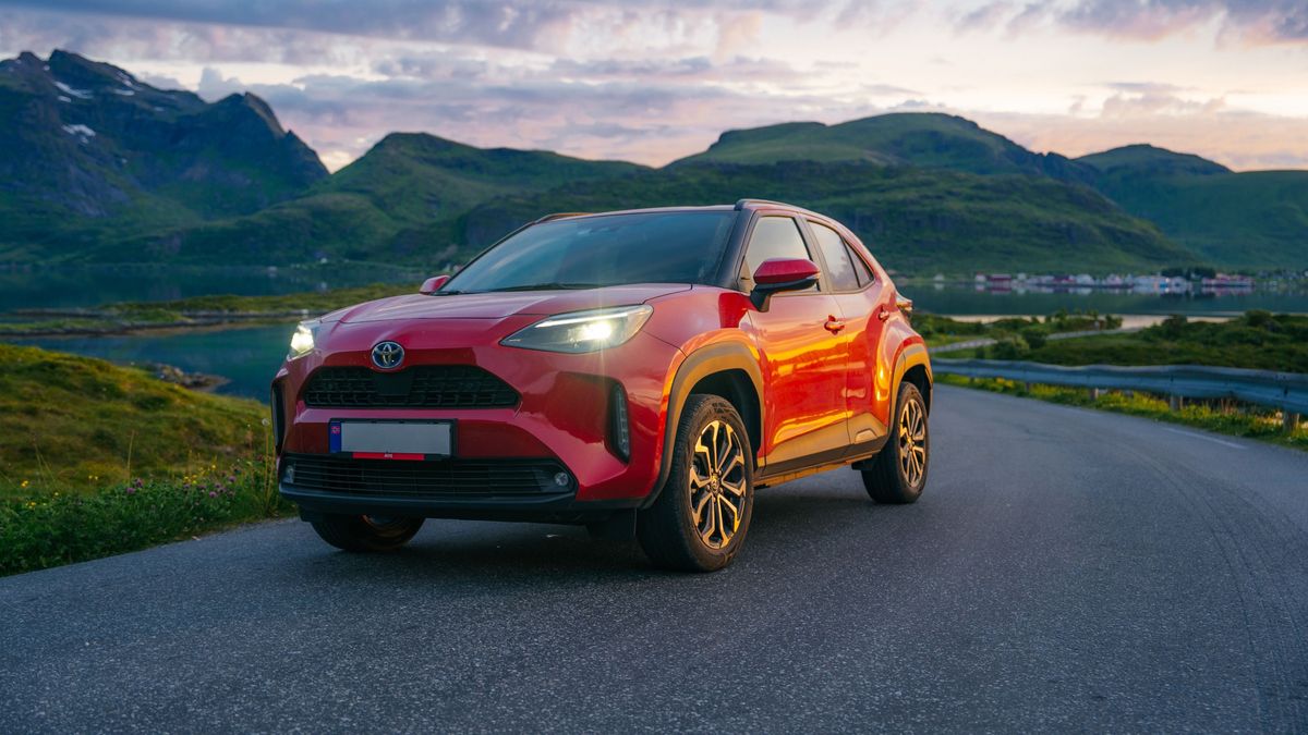 Lofoten,,Norway:,23.6.2024:,New,Red,Toyota,Yaris,Cross,Hybrid,Of