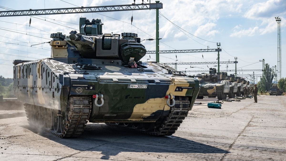Adaptive Hussars 2025: kezdetét vette a rendszerváltás óta nem látott hadgyakorlat, több tizezer katona vonul fel