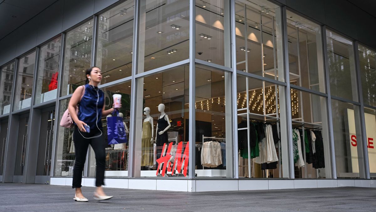 Visszatért a svéd divatóriás: még az elemzőket is meglepte a megugrott nyereség – most a Zara és a Shein lenyomását tűzte ki célul
