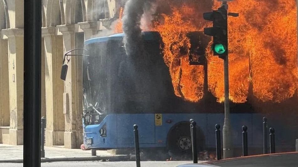 busz, Budapest, tömegközlekedés, busz, BKV,BKK