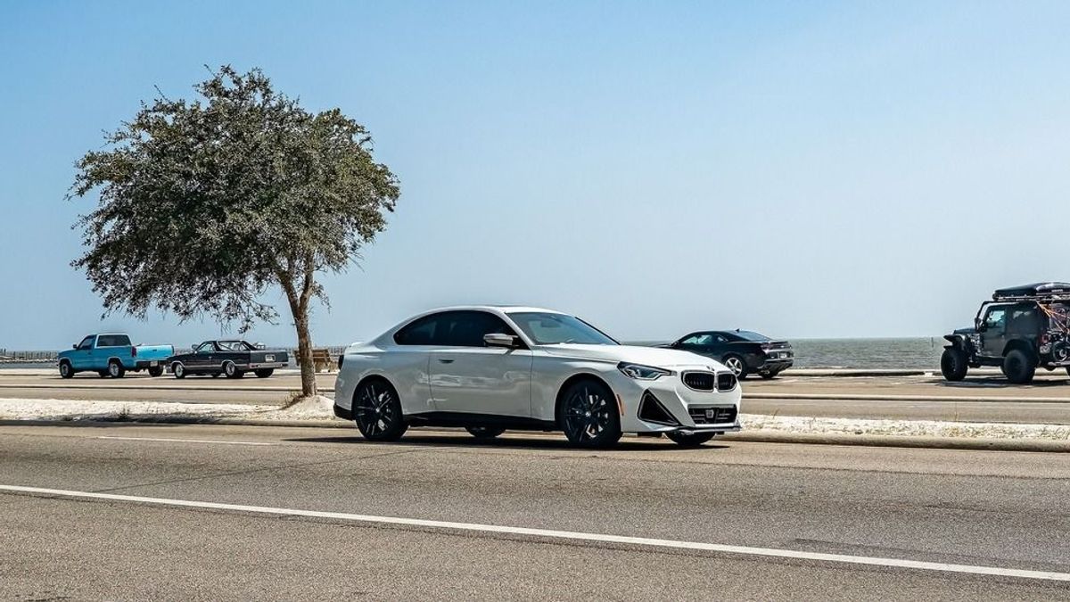 Közel kétszázezer autóját hívja vissza a BMW - nagyon súlyos dologra derült fény 