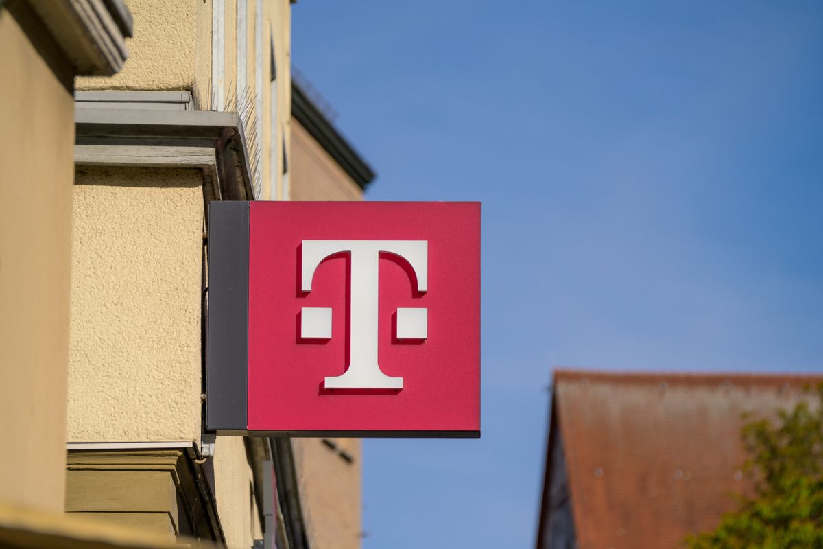 TELEKOM