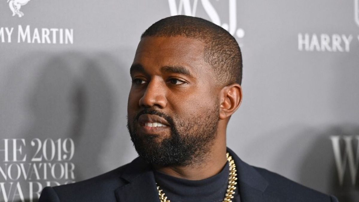 Eladó Kanye West egykori otthona, amin egy Sixtus-kápolna stílusú falfestmény is volt – dollármilliókért dobták piacra, így néz ki most 