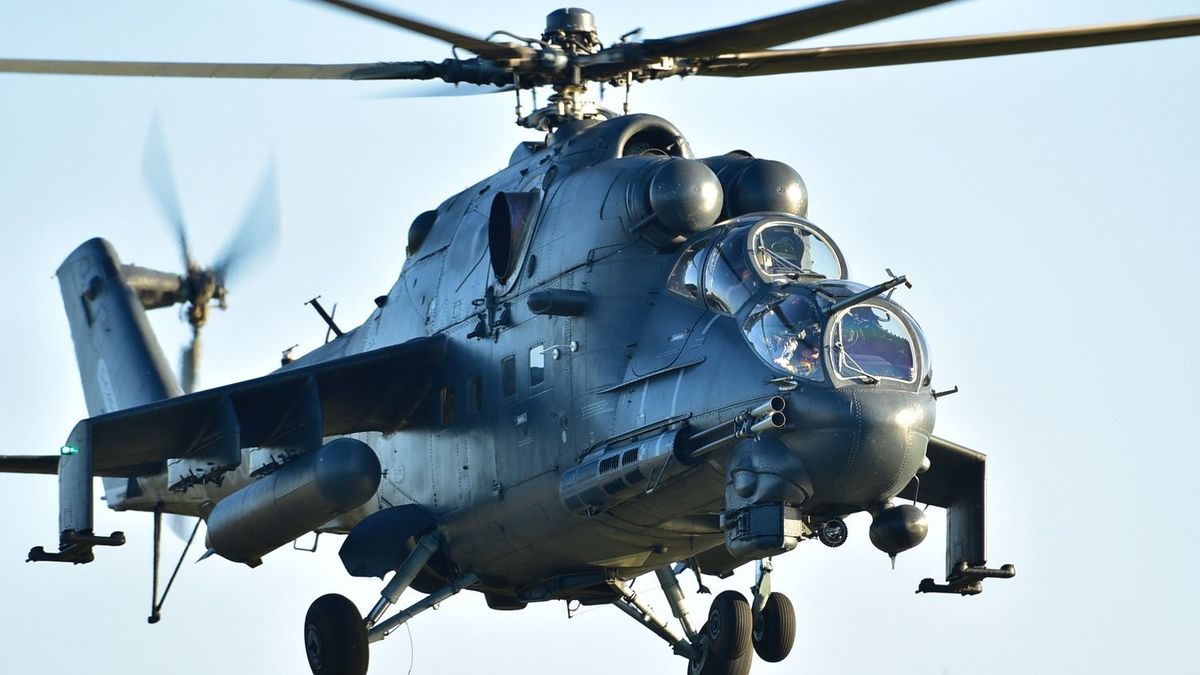 Ennyi volt: visszavonul a magyar hadsereg legendás harci helikoptere – videón az Mi-24 utolsó bevetése