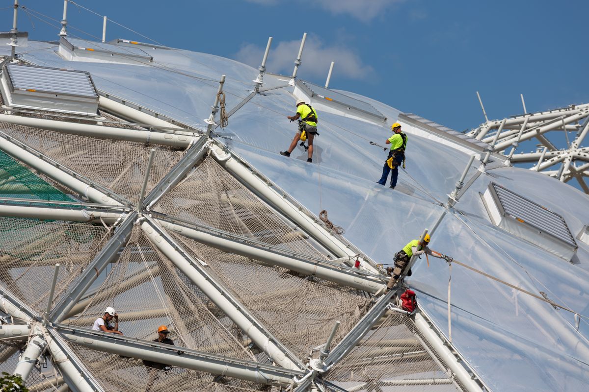  építőipar  Workers,Constructing,A,Roof