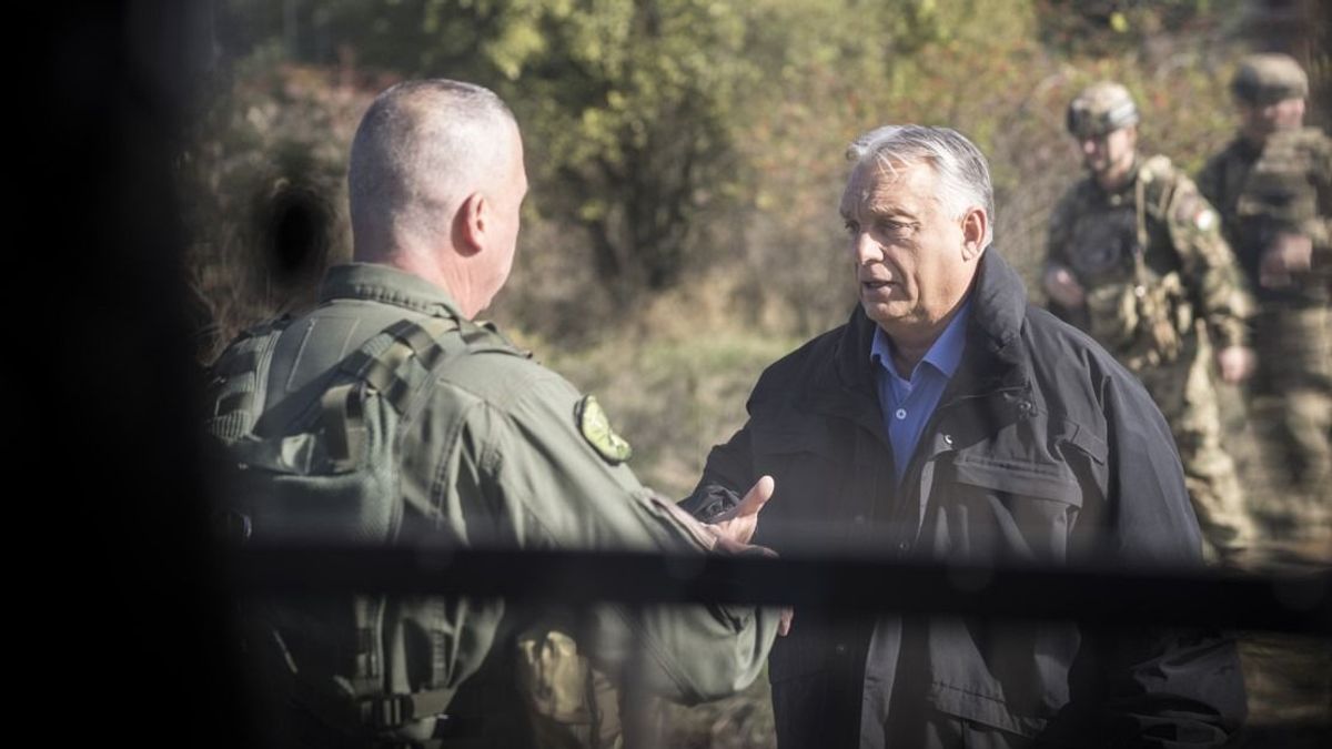 Magyar, szlovák és lengyel katonák egy elfoglalt repülőtér ellen hajtottak végre akciót, amikor hirtelen feltűnt Orbán Viktor – fotók