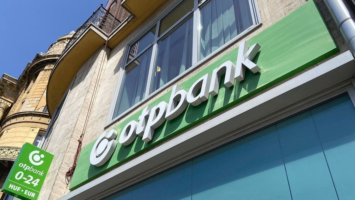 Újra áttörte a lélektani határt az OTP