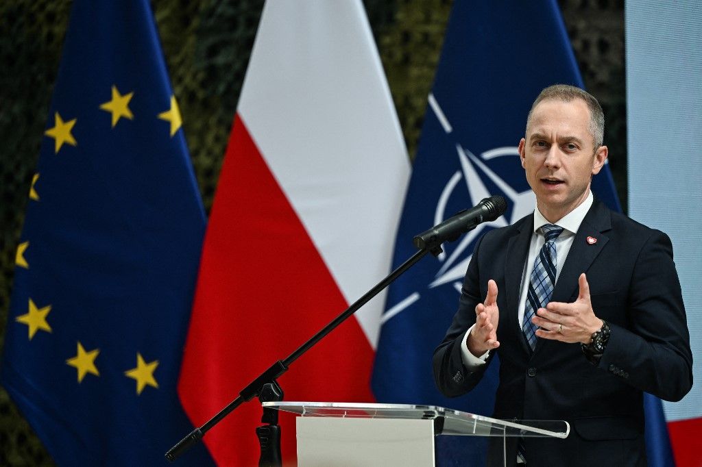 Lengyelország készül a háborúra és a védelmiminiszter-helyettes most méregdrága történelmi lépést jelentett be 