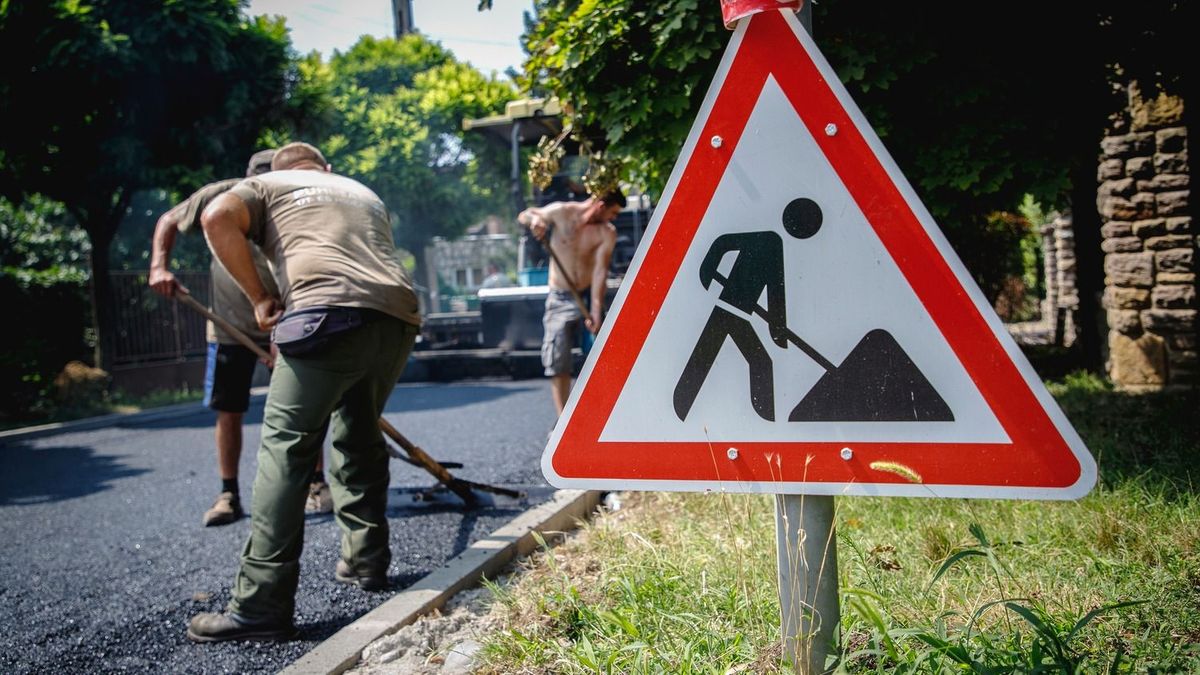 Most jelentették be: nagy útépítési program vette kezdetét Dél-Magyarországon – évtizedek óta nem látott ilyet az 1500 fős település 