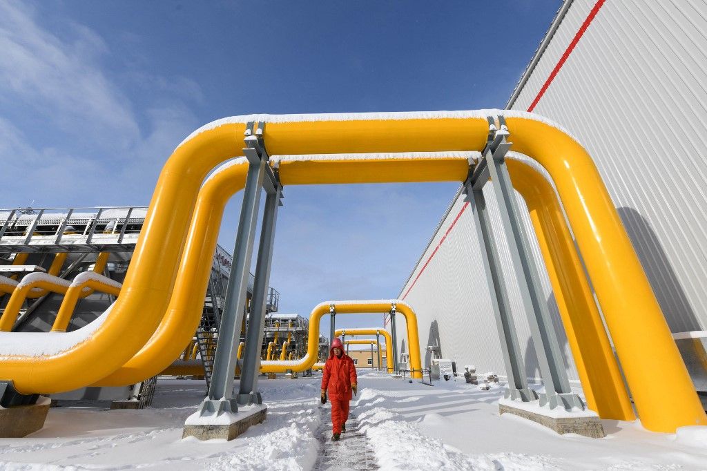 Xinhua Headlines: China-Russia east-route natural gas pipeline operational
