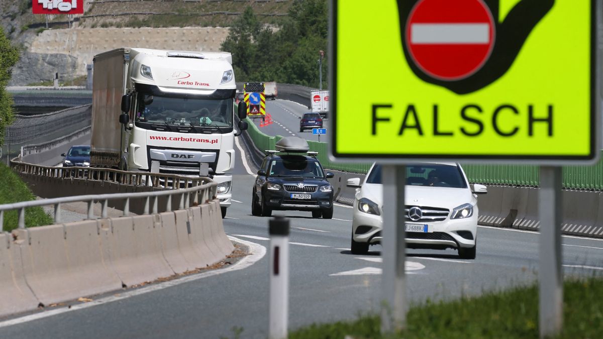 Ausztria brutális építkezésbe kezdett: egymás után bontja el a világhírű hídjait, szörnyű állapotban vannak - a 2040-es évekig gigantikus dugók lesznek Európa egyik legforgalmasabb autópályáján 