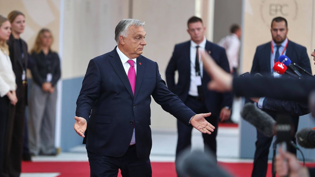 EU-csúcs: ez vár Orbán Viktorra október 23-án Brüsszelben – első körben Fico fékezheti meg Zelenszkijt 