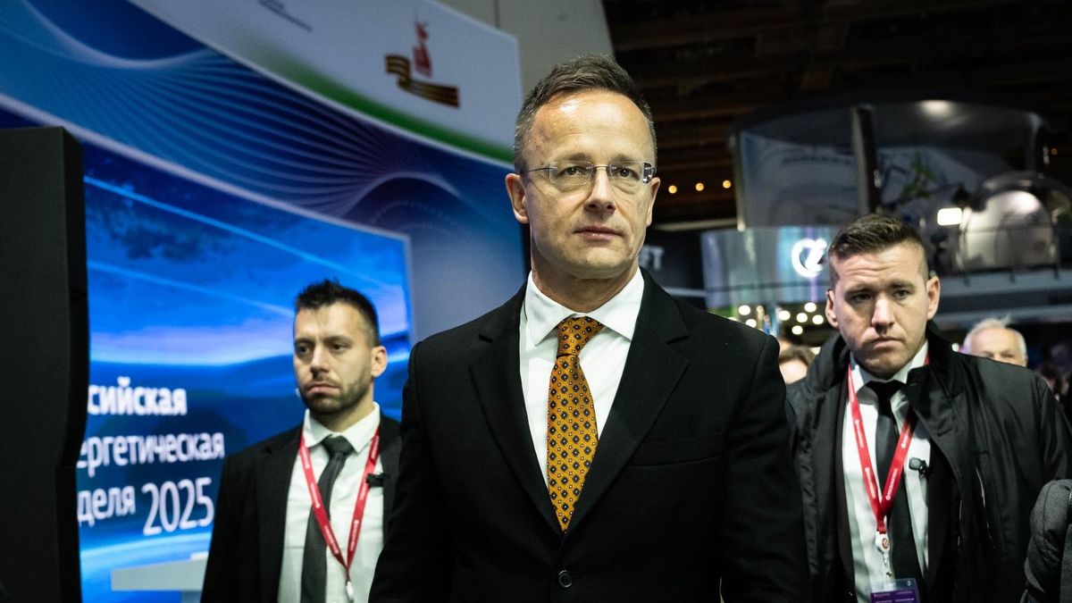 Szijjártó Péter elárulta, mennyi orosz olajra számítunk – ez nem politikai kérdés 
