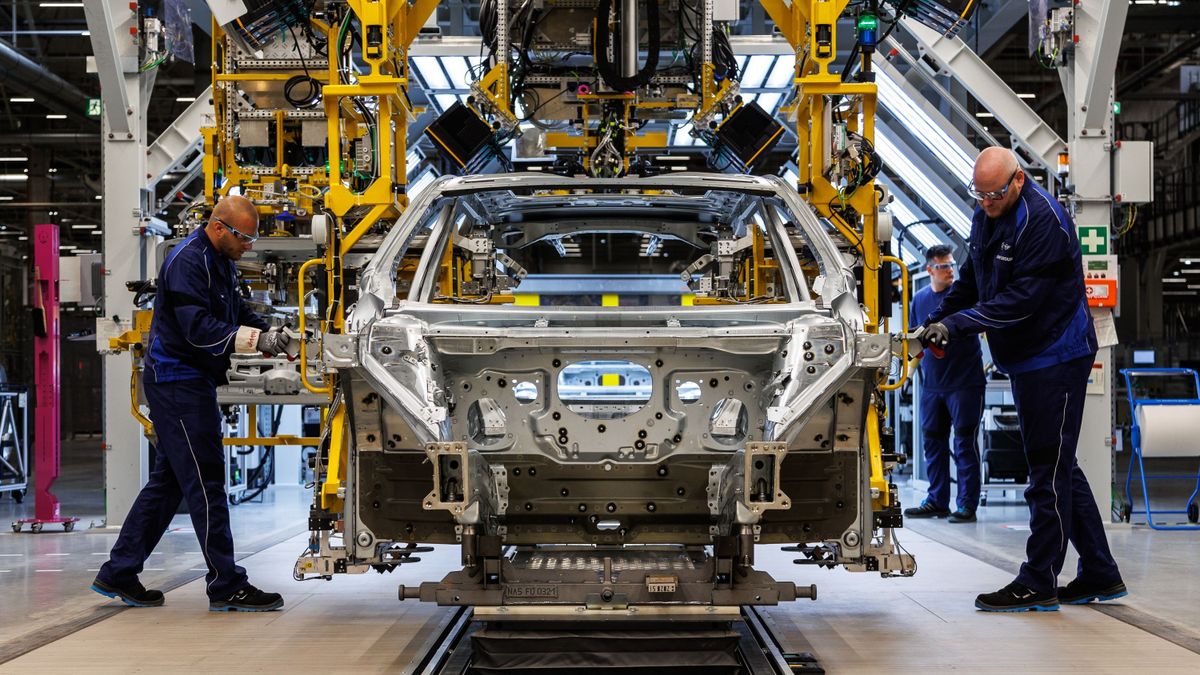 Debreceni BMW-gyár: megjelent az első videó, ami már az új modell gyártását rögzíti – elképesztően látványos felvételek