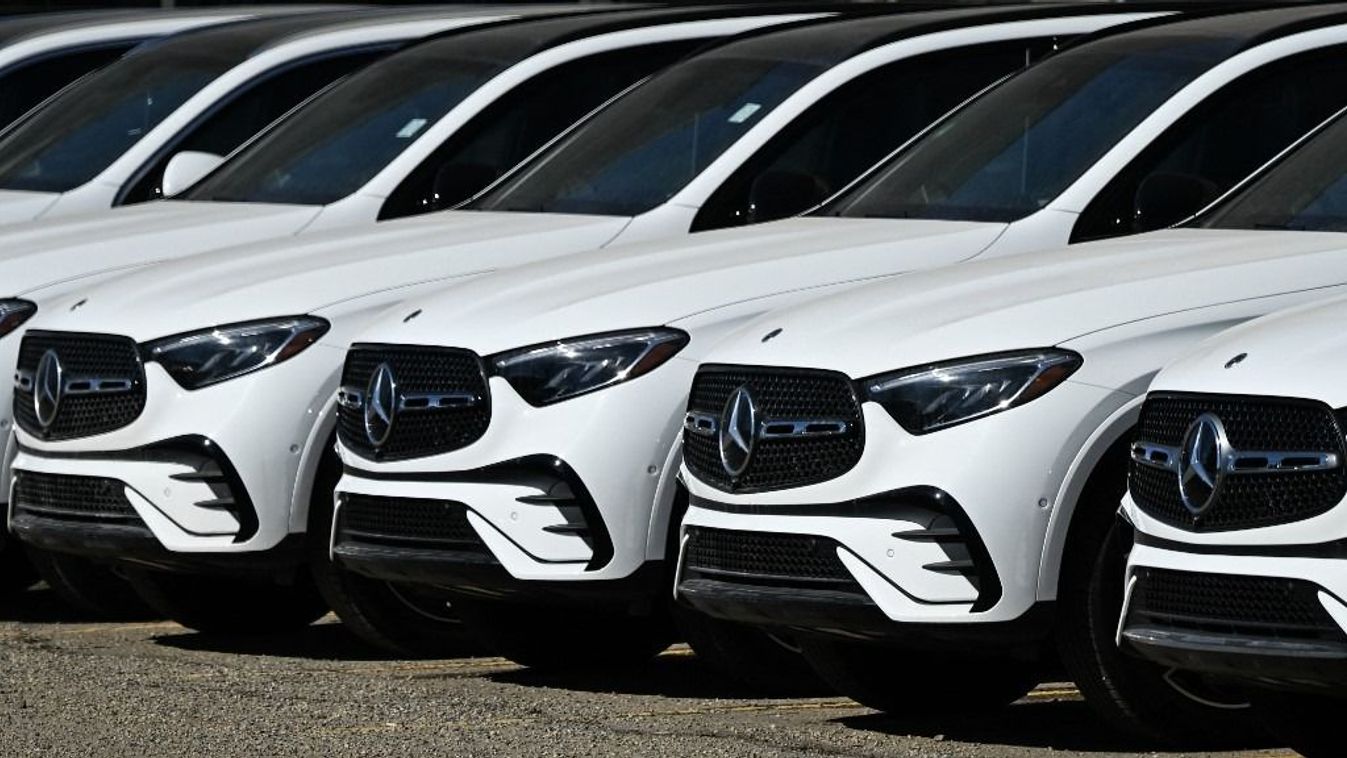 Trump’s 25% Tariff On Imported Vehicles And Auto Parts To Impact Jobs And Economy mercedes,