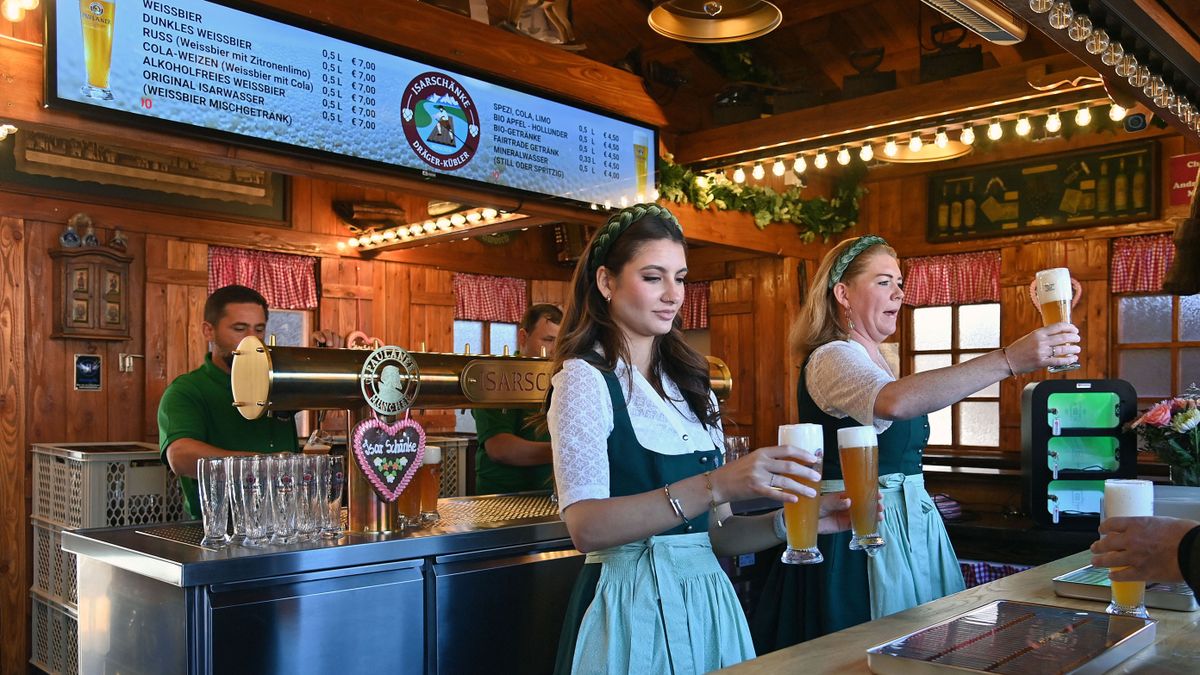 Pokoli hőség és bombariadó – vége az Oktoberfestnek, a nehezítés ellenére is meglett a 6,5 millió látogató