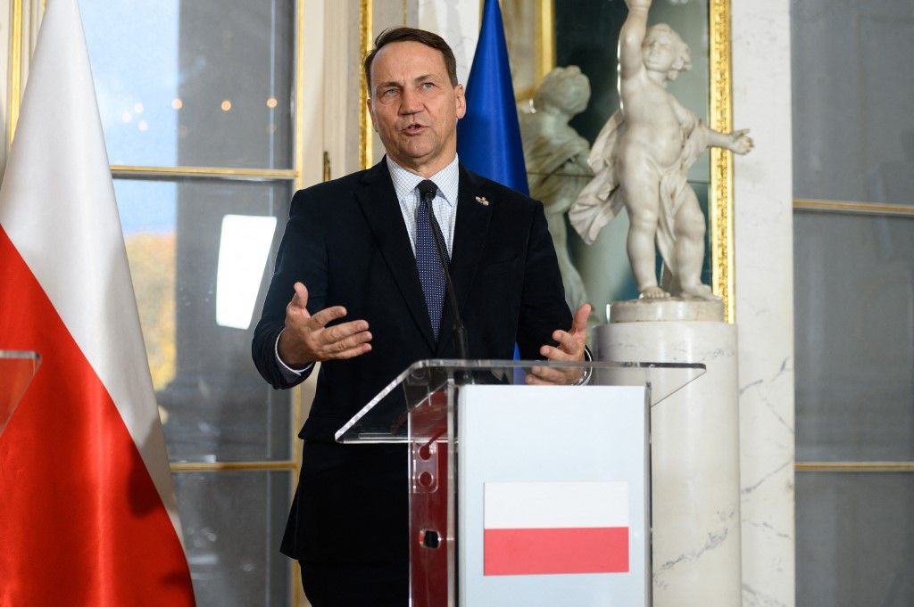 Radoslaw Sikorski lengyel sikorski LengyelországNyilvánosan felszólították Magyarországot, hogy engedelmeskedjen Trumpnak: azonnal megérkezett a kijózanító válasz