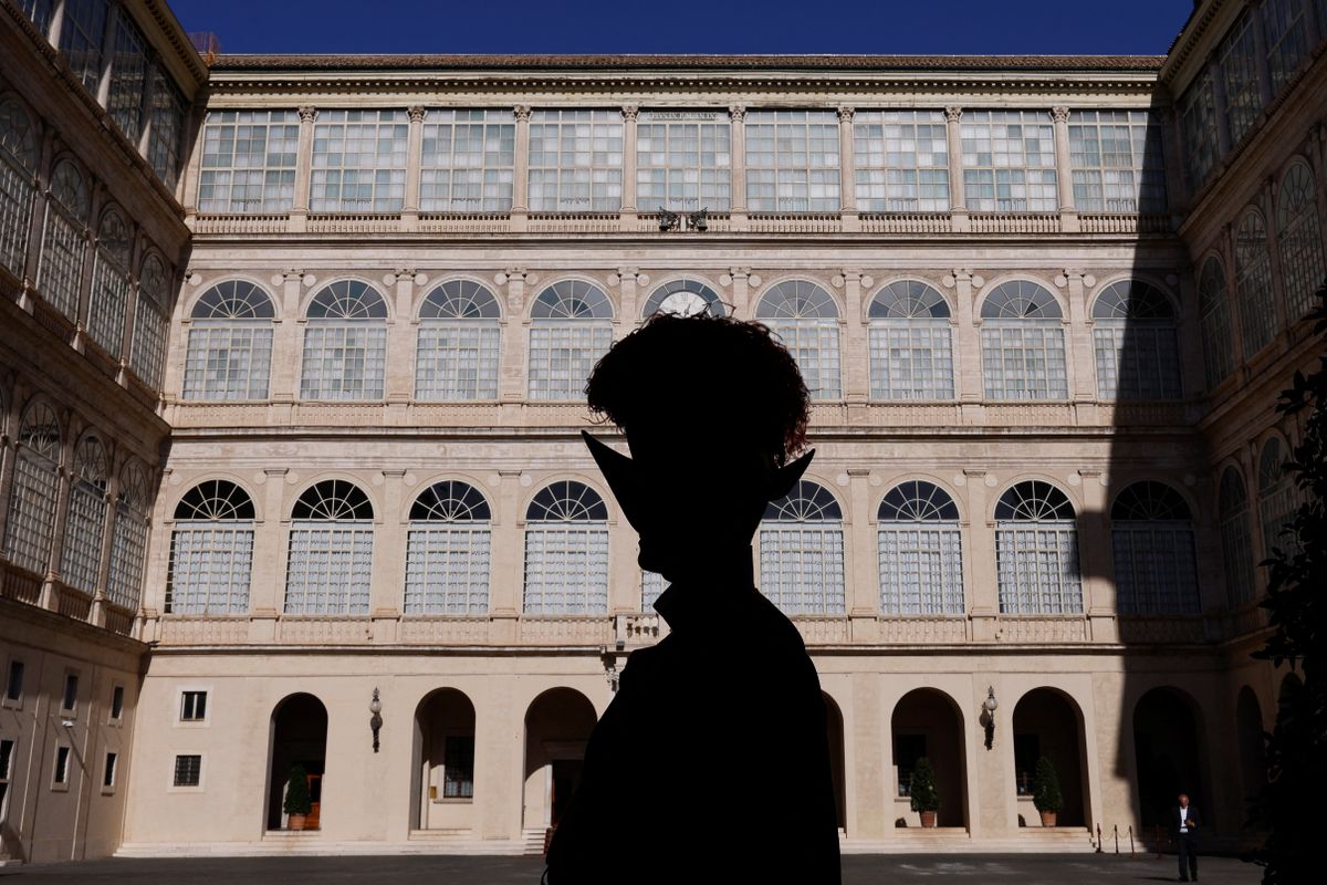 Hungarian Prime Minister Viktor pápa leó ukrajnaOrban visits the Vatican