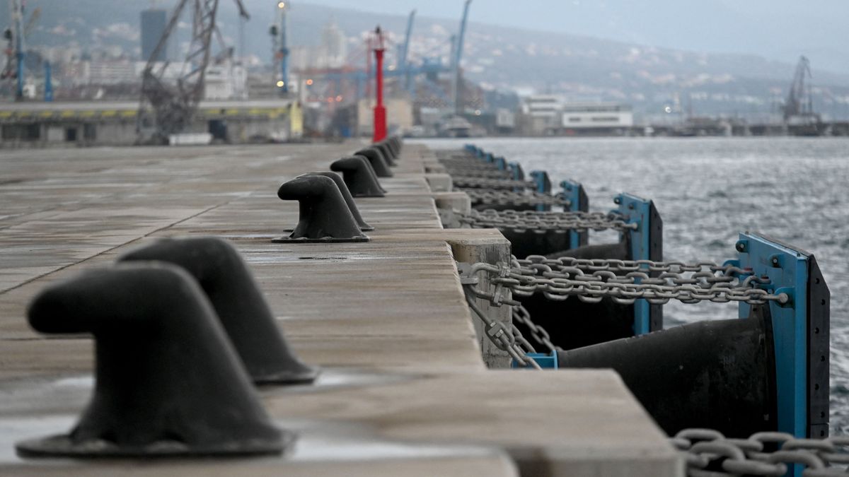 Megnyílt az Adria új kapuja: átadták a 600 millió eurós fiumei konténerterminált