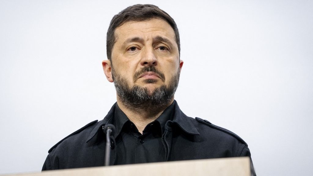 Volodimir Zelenszkij, Ukrajna, Kijevorosz-ukrán háború