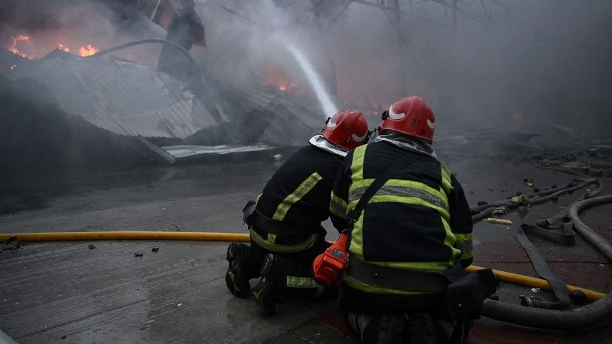 Újra Kijevet bombázták az oroszok, egy óvoda is megsérült