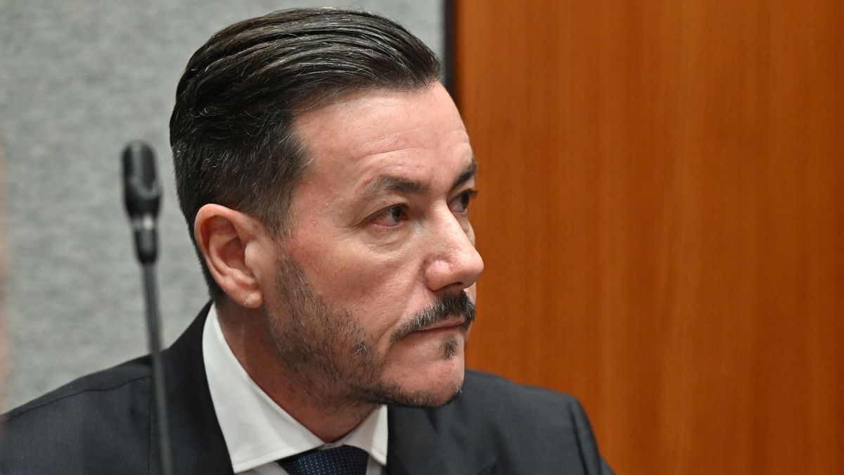 Fordulat a Signa-botrányban: rács mögé kerül az osztrák ingatlanmogul – a hitelezők egyhamar nem hagyják ott a bíróságot 