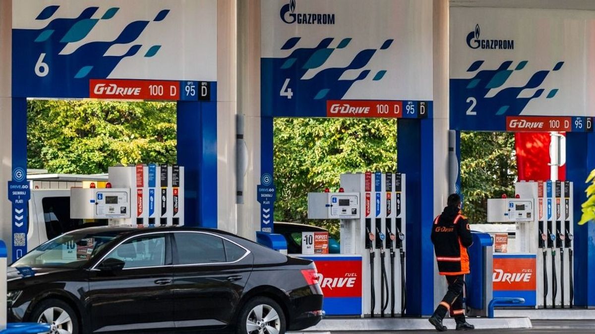 A rettegő Szerbia hajlandó túlfizetni a Gazpromot, ez lett az oroszokat büntető szankcióból – a Mol figyel 