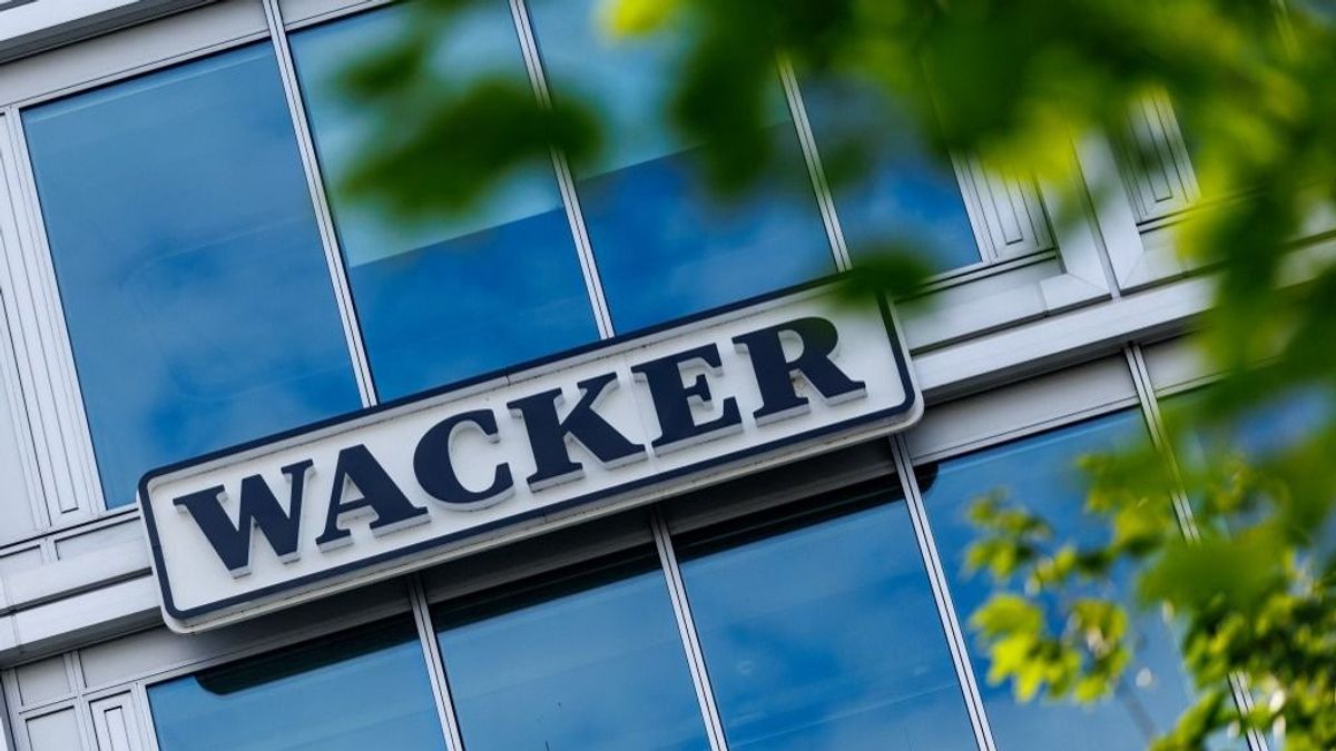 Itt tart Németország száz éves gyára: nem tudja egyszerre fizetni az áramot és a dolgozókat – inkább kirúg 1500 embert 