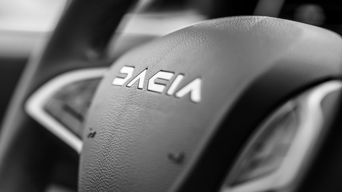 Megnyílt az AutoWallis új autószalonja, ilyen autókat árulnak benne 