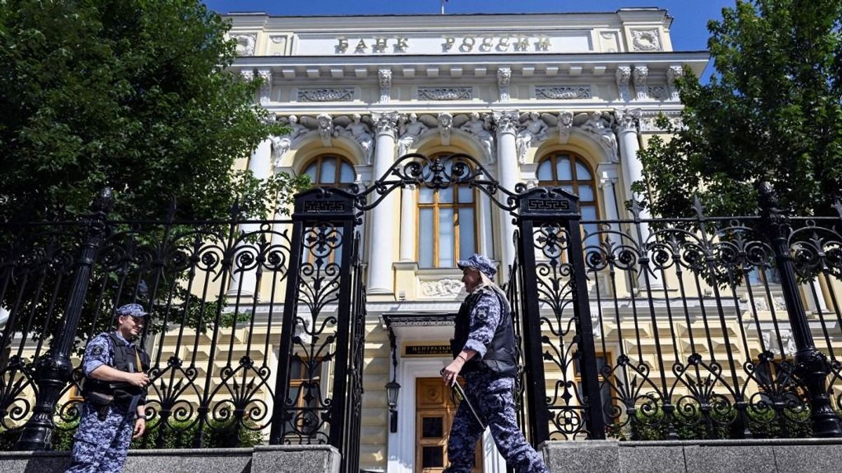 Szupererősen várja Orbán Viktor érkezését a rubel 