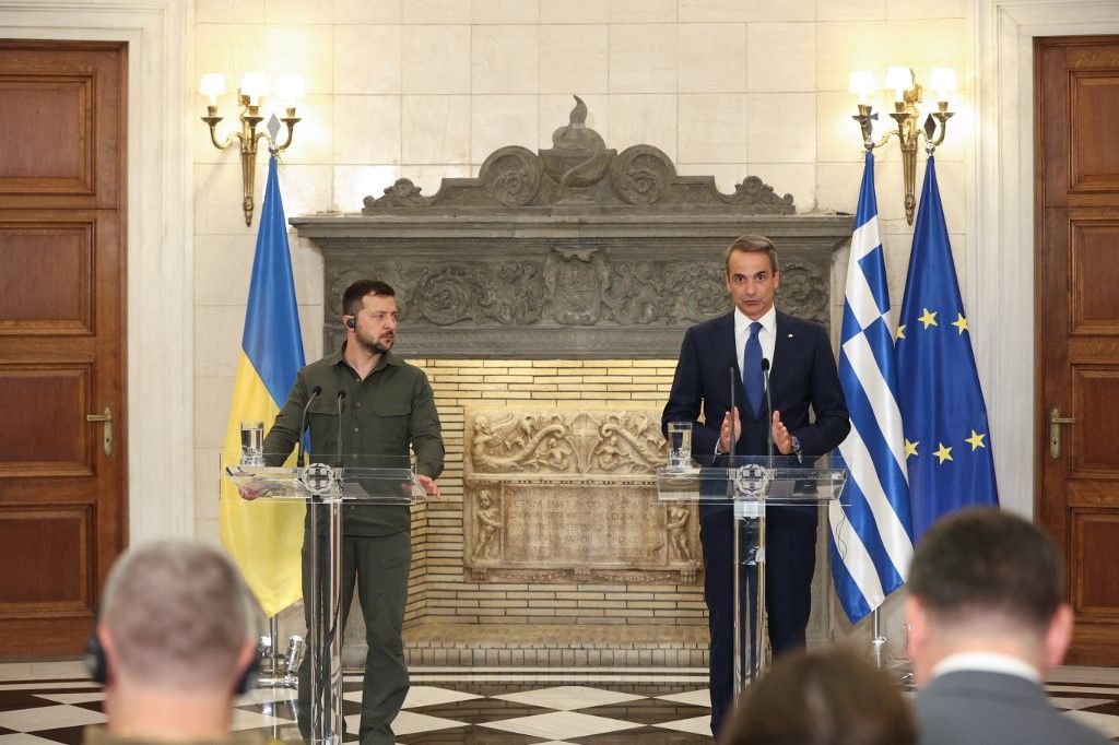 Volodimir Zelenszkij Athénba érkezik, mire számít ezúttal Kiriákosz Micotákisz miniszterelnöktő, estére kiderül