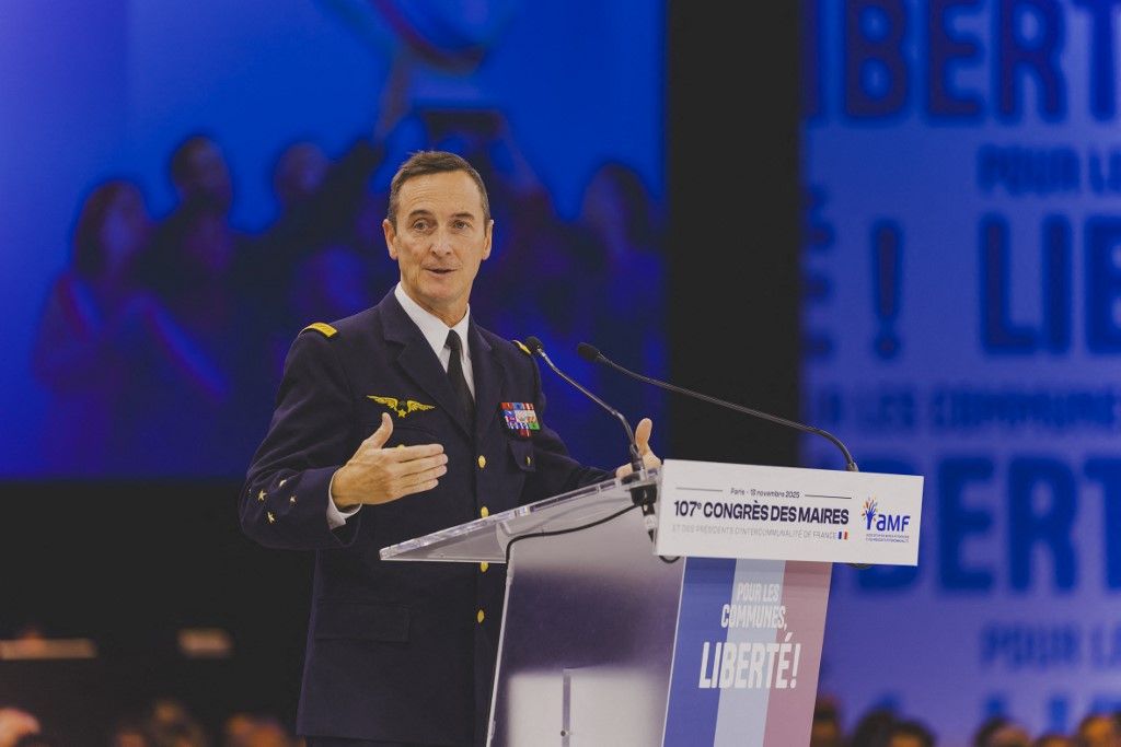 FRANCE-MAYORS-CONGRESS-TRADESHOW-AMF-LOCAL-ELECTED-OFFICIALS-INTERCOMMUNALITIES Óriási a botrány az ukrán háború miatt, fellázadtak a franciák: nem akarnak meghalni Macron őrült elképzeléseiért