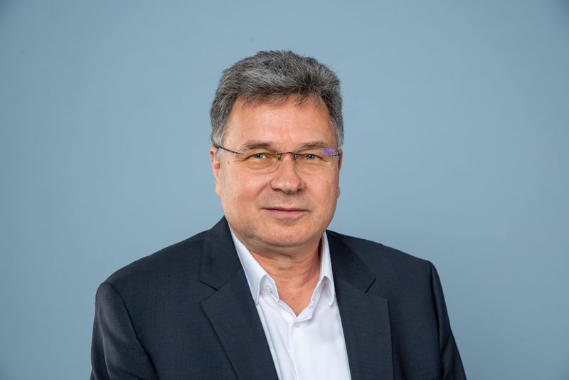 Füzi Csaba szerző profilképe