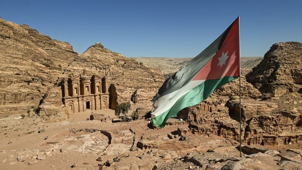 Elege lett a tízmilliós országnak Putyinból, azonnali hatállyal felszólította: kiderült, hogy az orosz hadseregbe viszik az állampolgárait – „Fejezzék be a toborzást” 