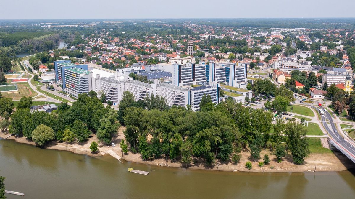 Nemzetközi rangsor: nagyot lépett előre a Széchenyi István Egyetem a QS fenntarthatósági listáján (x) 