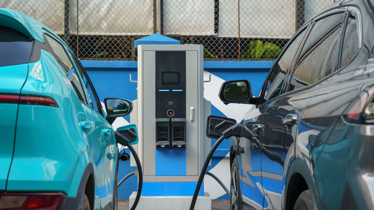 Leállt az elektromos autók gyártásával a legendás német márka: csapdába csalták a kínaiak a Rheinmetallt — a legolvasottabb tőzsdei cikkek októberben 