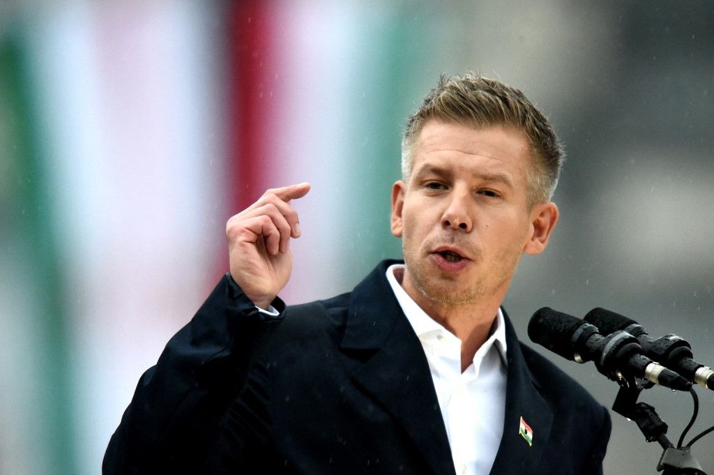 Magyar Péter egyik helyzetben állít valamit, aztán egy másikban az ellenkezőjét mondja