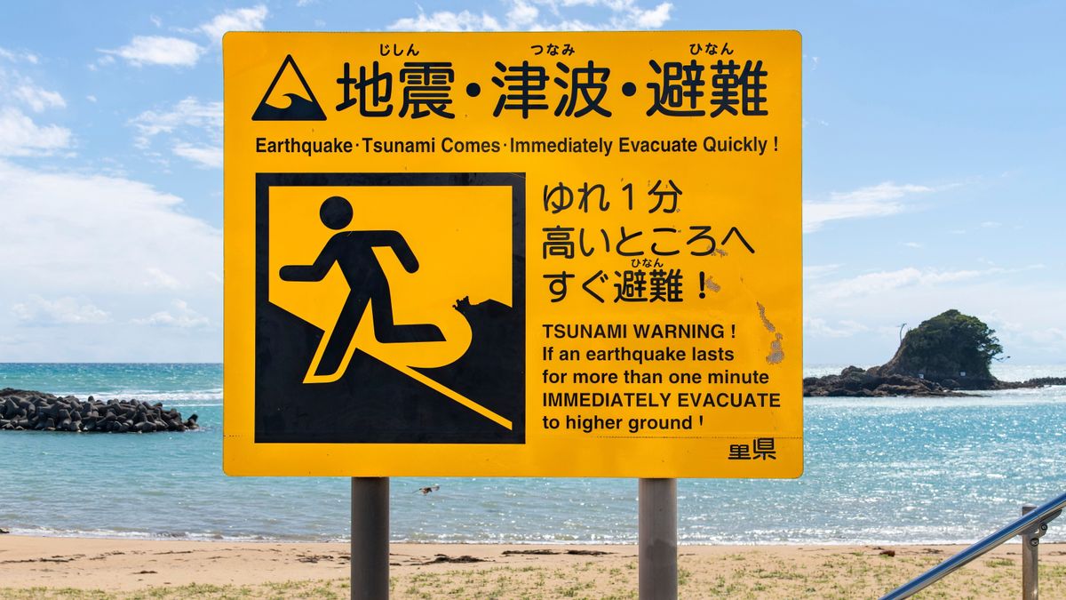 Erős földrengés rázta meg Japánt – szökőárriadó miatt evakuáltak ezreket 