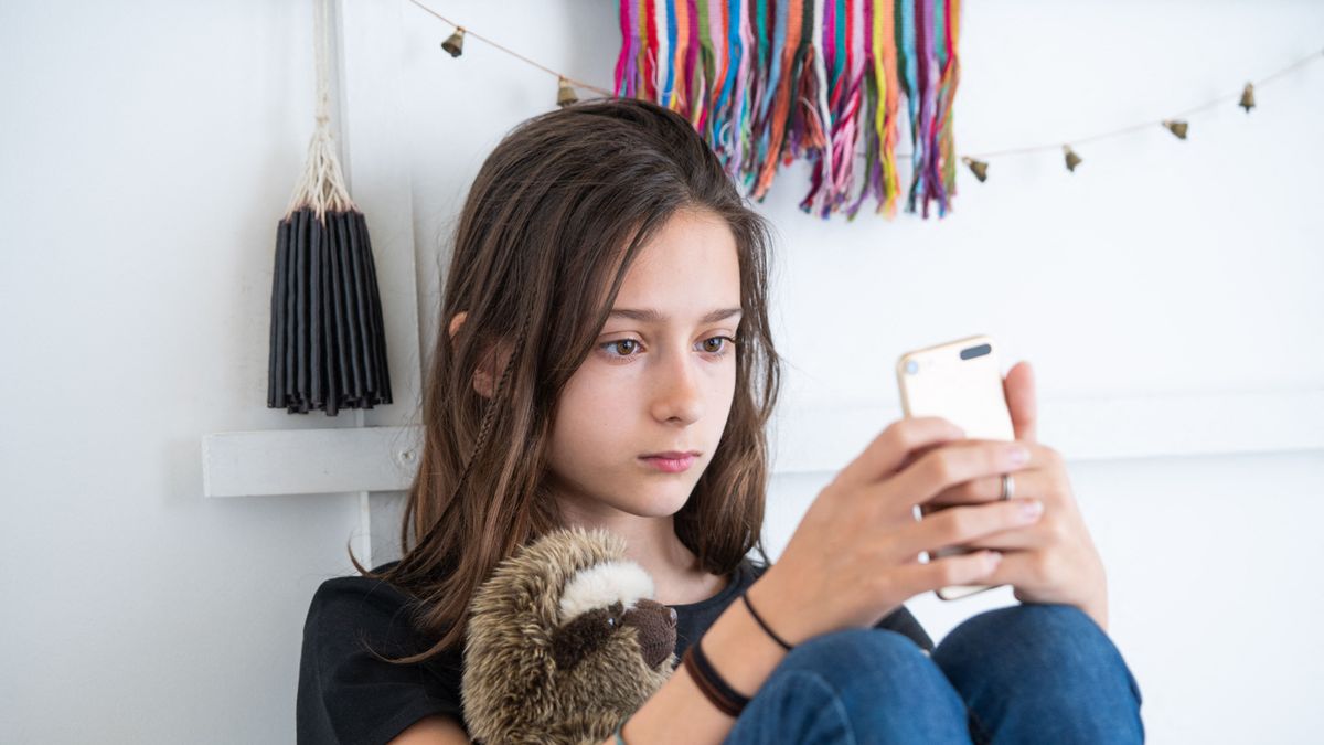 Teenage girl meta facebook