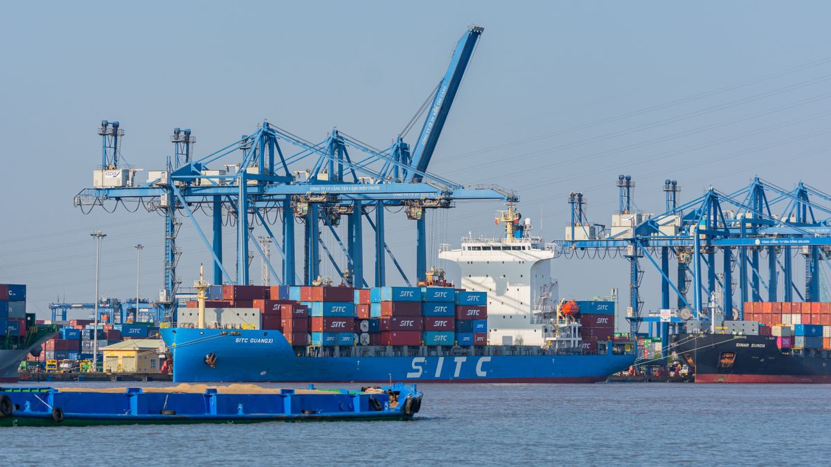 Mesterséges szigetek egész lánca nőtt ki hirtelen a tengerből, ennek nem csak Kína nem örül 