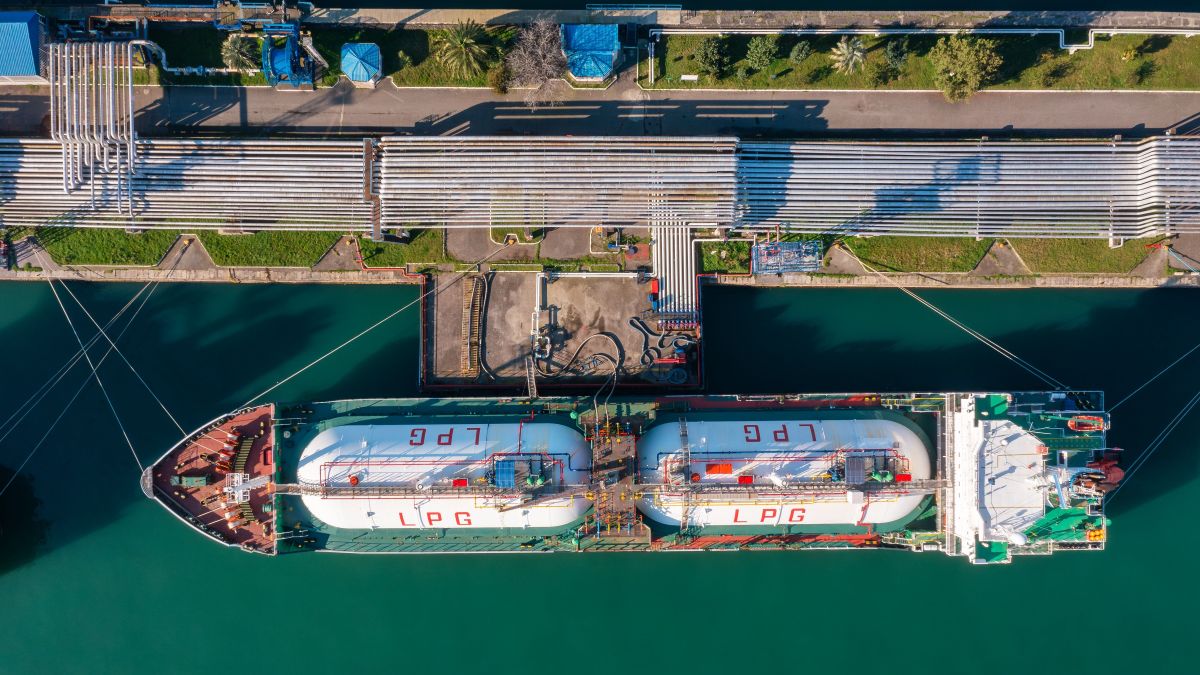 India brutálisan bevásárol amerikai gázból 