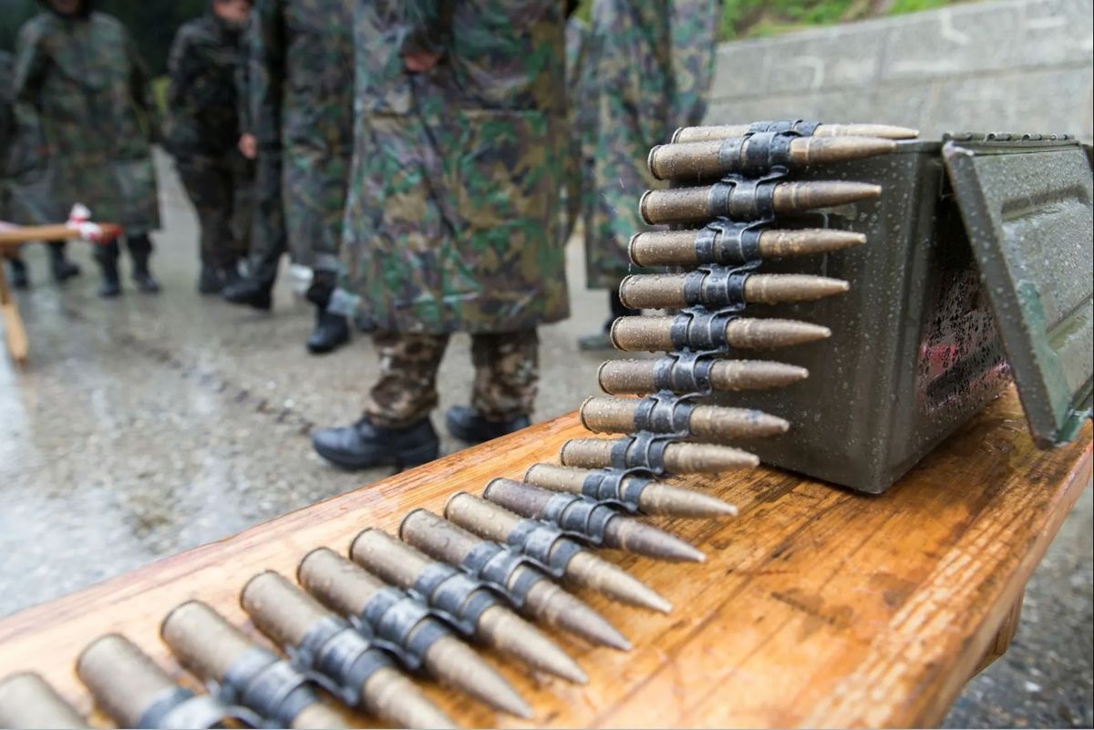 fegyver, lőszer hadiipar